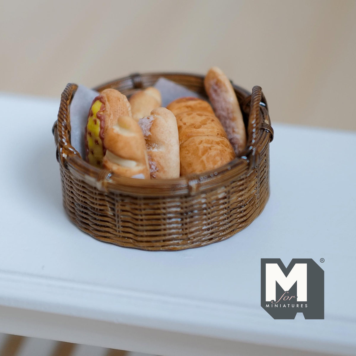 1:12 Scale Miniature Bakery Set with Round Basket Set of 6 - D064