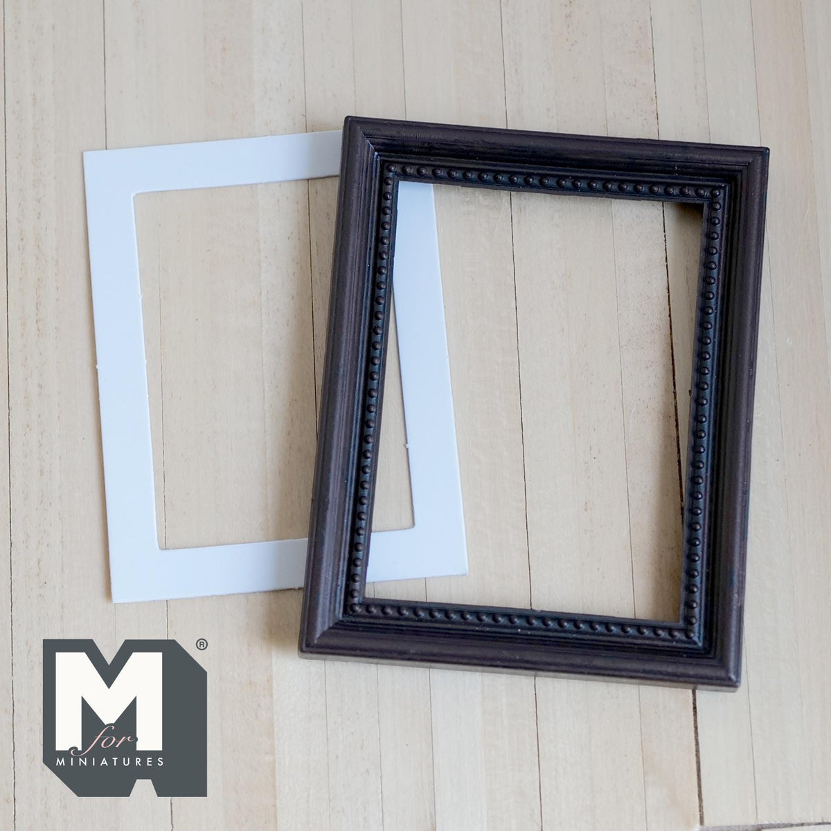 Miniature Ornate Picture Frame 1:12 Scale Dollhouse Large Size Painting Frame 3-9/16 inch tall (brown) - A054