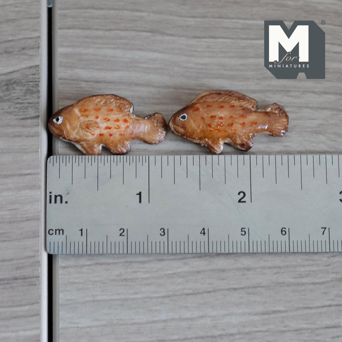 Miniature Fish Set of 2 , 1:12 Scale Miniature Fish 1-3/16 inch long (fake miniature) - E026