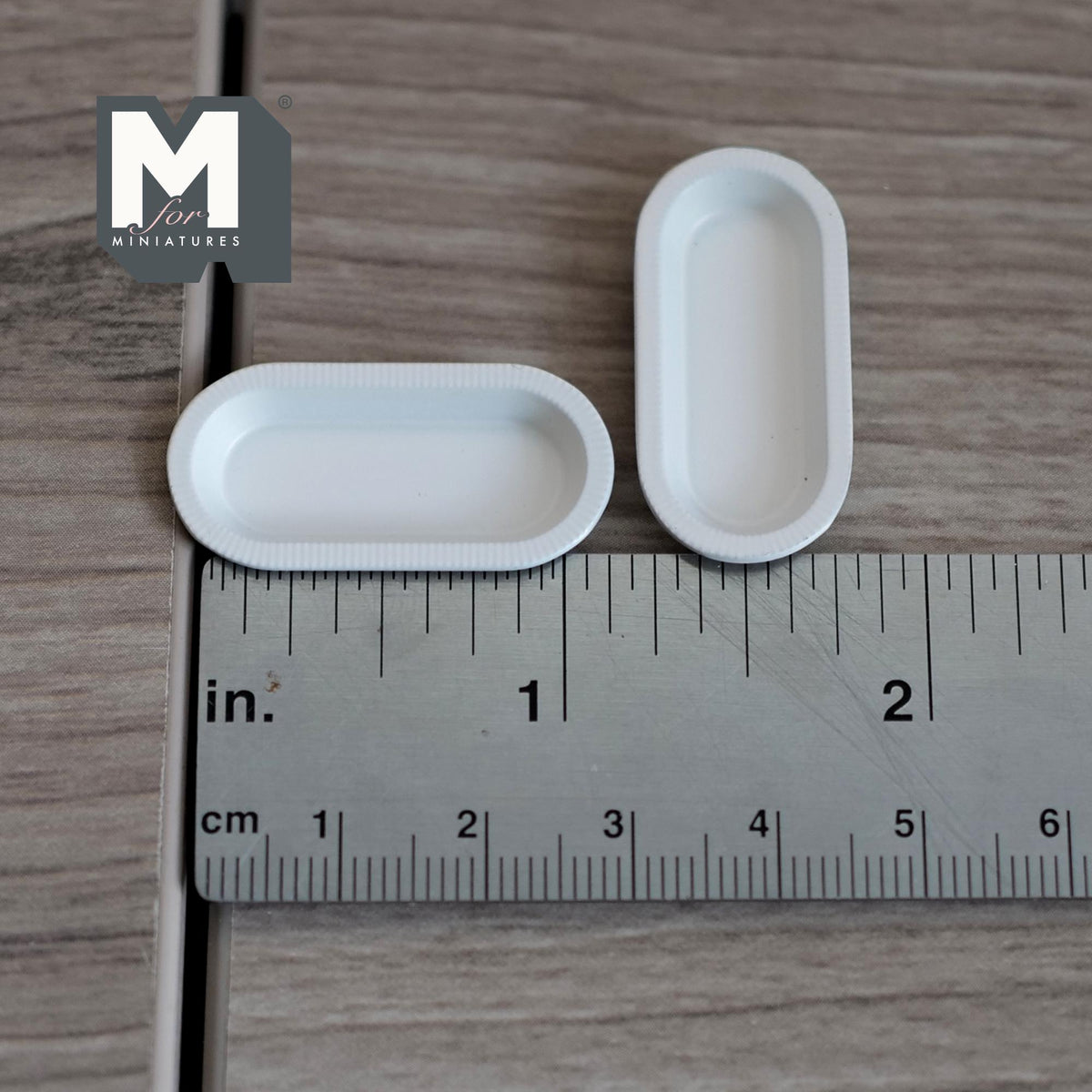 Miniature Oval Plates 1:12 Scale Dollhouse Tableware Oblong Plates Set of 2 , 1-1/4 inch long (white) (metal) - A044