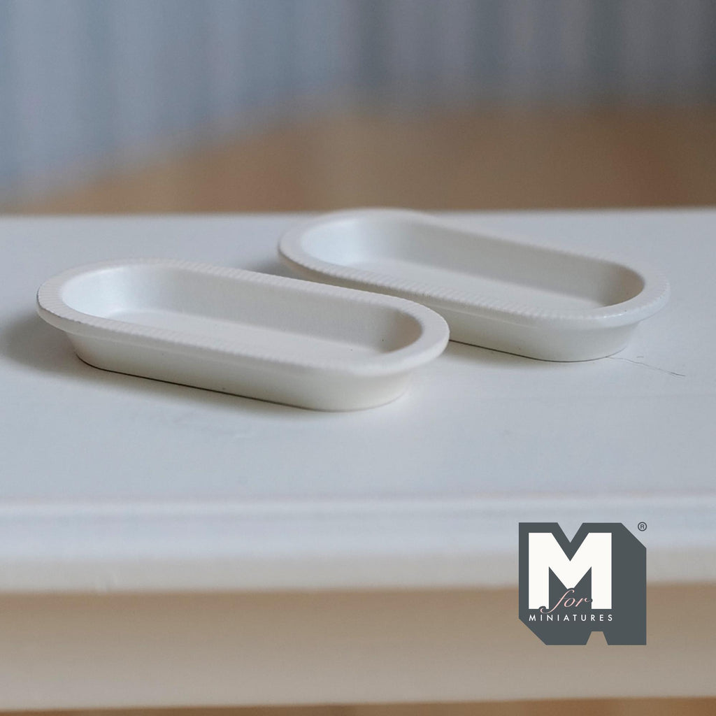 Miniature Oval Plates 1:12 Scale Dollhouse Tableware Oblong Plates Set of 2 , 1-1/4 inch long (white) (metal) - A044