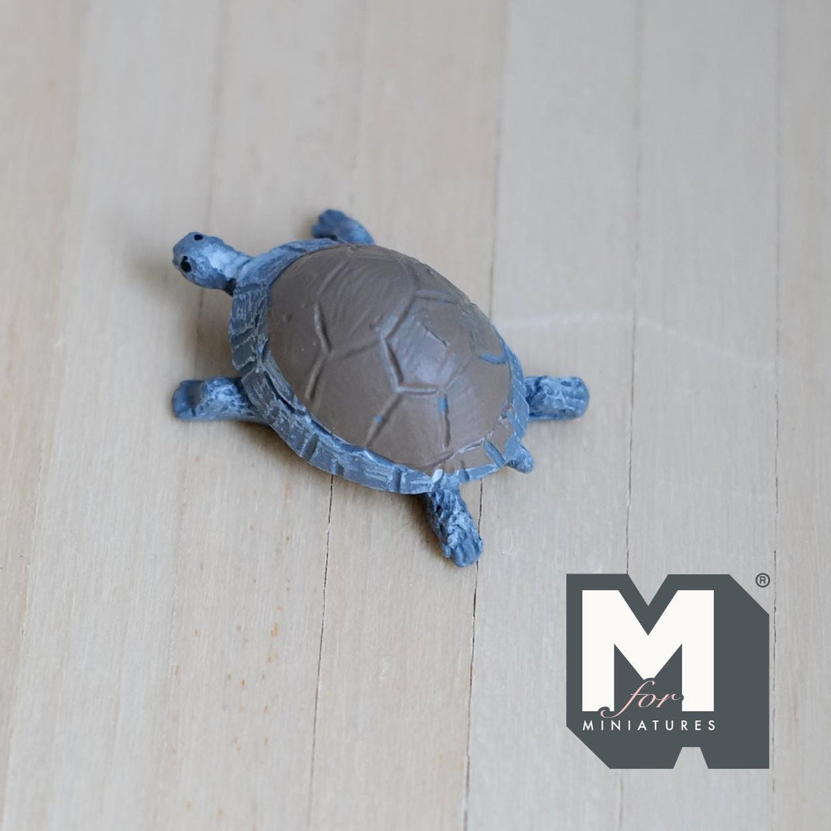 Miniature Tortoise , 1:12 Scale Dollhouse Garden Turtle (cast resin) - G047