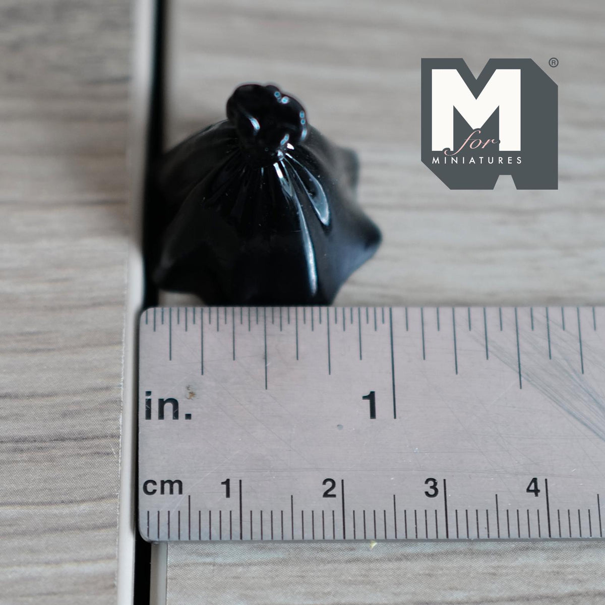 Miniature Wedding Dress Figurine 1:12 Scale Bridal Boutique 1-1/16 inch tall (resin) (black) - B086