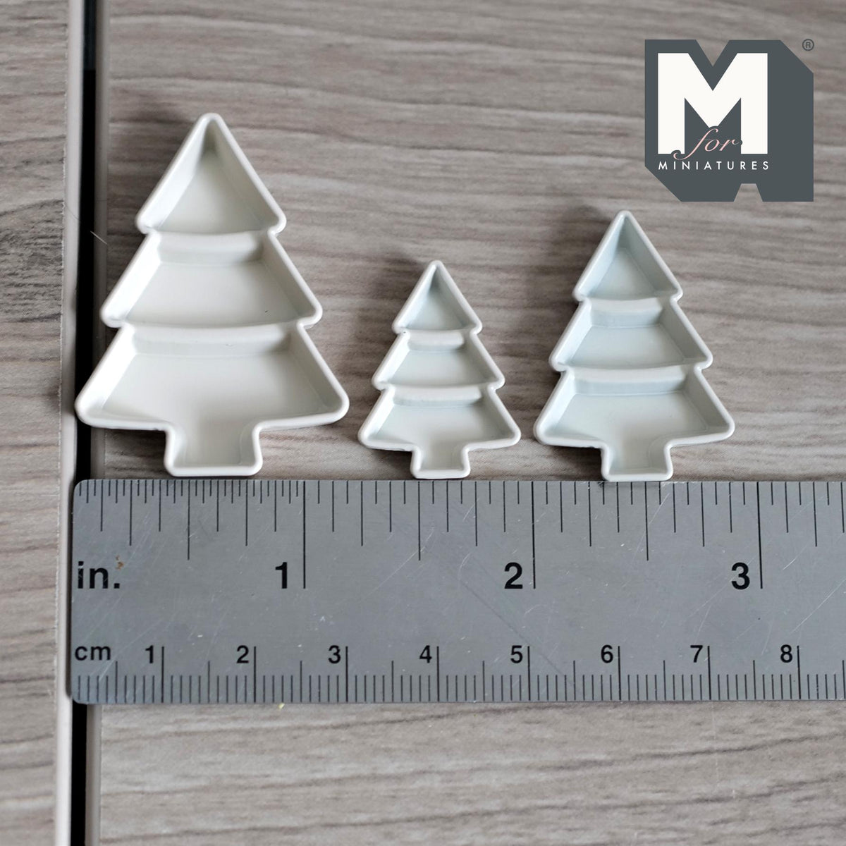 Miniature Christmas Tree Shaped Trays,  1:12 Scale Dollhouse Christmas Accessories Set of 3 (ivory white) (metal) - G067