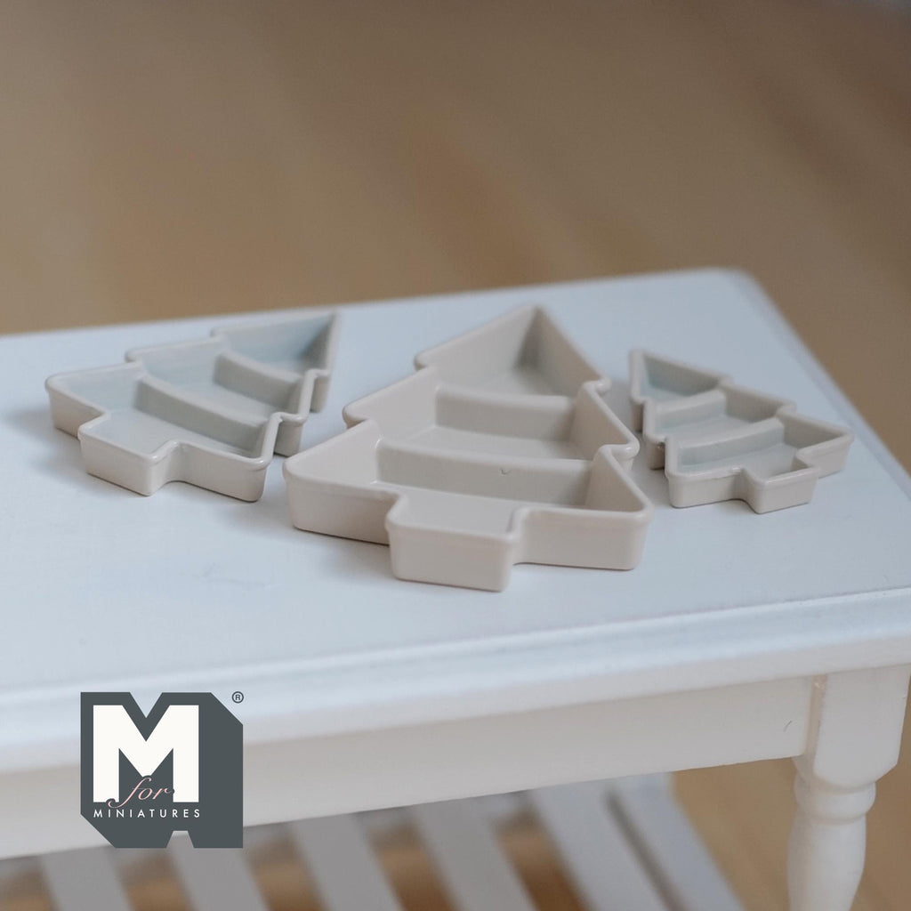 Miniature Christmas Tree Shaped Trays,  1:12 Scale Dollhouse Christmas Accessories Set of 3 (ivory white) (metal) - G067