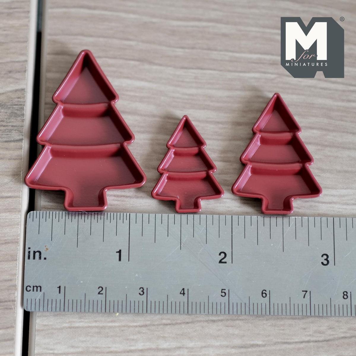 Miniature Christmas Tree Shaped Trays,  1:12 Scale Dollhouse Christmas Accessories Set of 3 (deep red) (metal) - G067