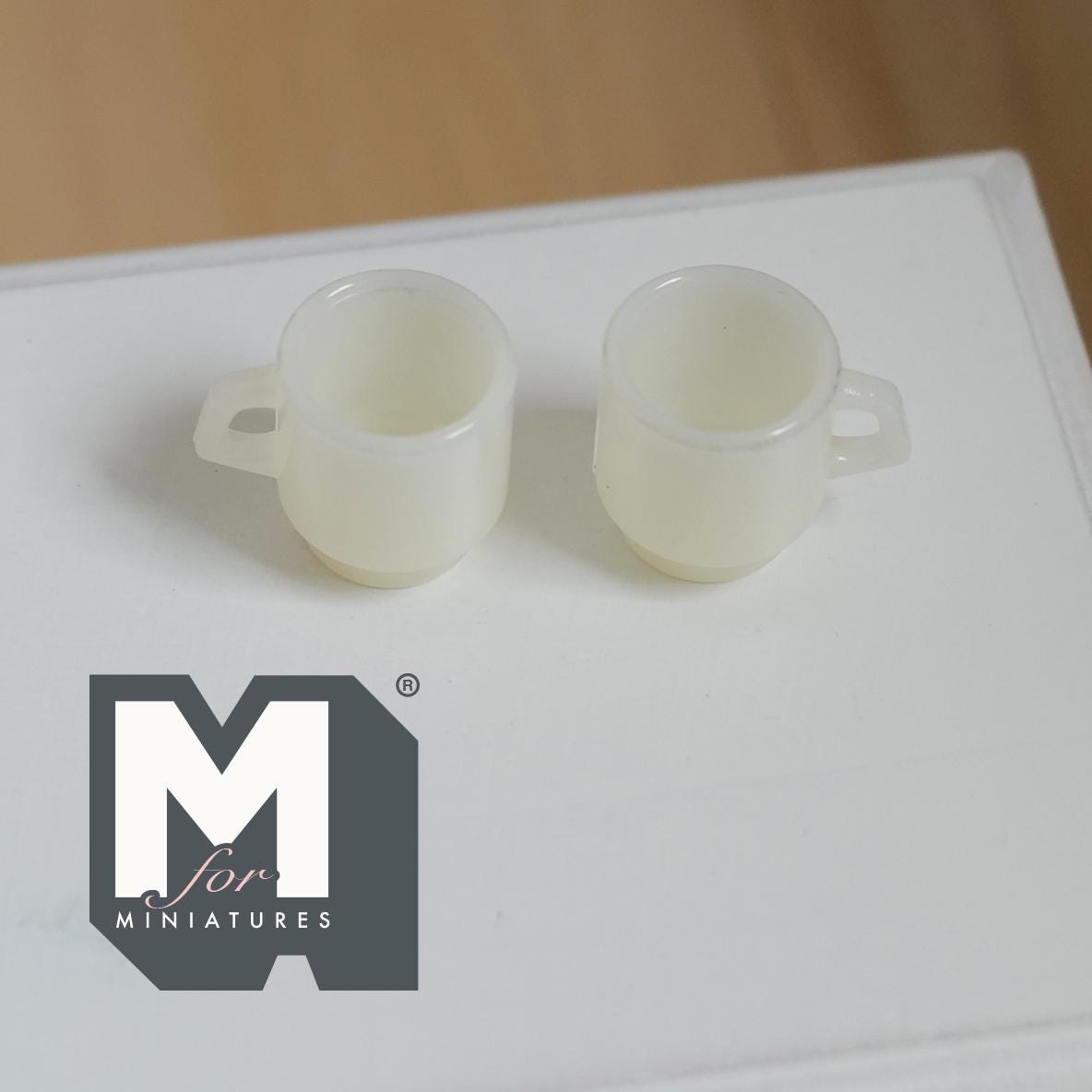 1:12 Scale Miniature Stacking Mugs White Retro Diner Coffee Cups Dollhouse Kitchen Accessories 9/16 inch tall (beige) (plastic) - A023