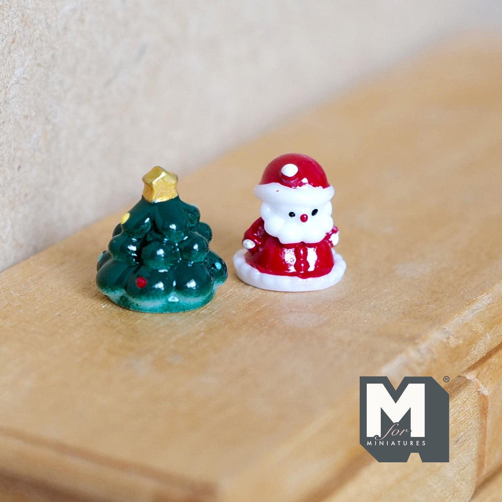 Dollhouse Miniature Christmas Decor Santa Clause and Christmas Tree 1/2 inch tall (resin) - G069
