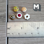 Miniature Donuts Set of 5 , 1:12 Scale Dollhouse Bakery Accessories Food 3/8 inch dia. (style b) - E024