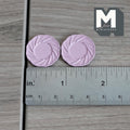 1:12 Scale Miniature Dining Plates Set of 2 Dollhouse Kitchen Tableware 7/8 inch dia. (L) (pink) (metal) - A030