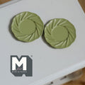 1:12 Scale Miniature Dining Plates Set of 2 Dollhouse Kitchen Tableware 7/8 inch dia. (L) (green) (metal) - A030