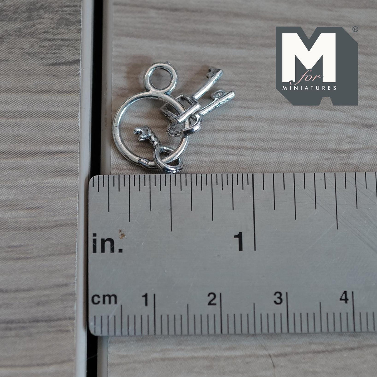 Miniature Key Ring Metal Keys 1:12 Scale Dollhouse Entryway Accessories Keys (silver) - F059