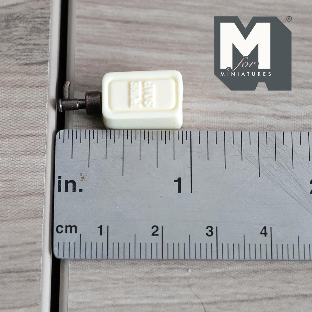 1:12 Scale Miniature Soap Dispenser Dollhouse Bathroom Powder Room Soap Pump Bottle 15/16 inch tall (beige / bronze) (plastic) - F042
