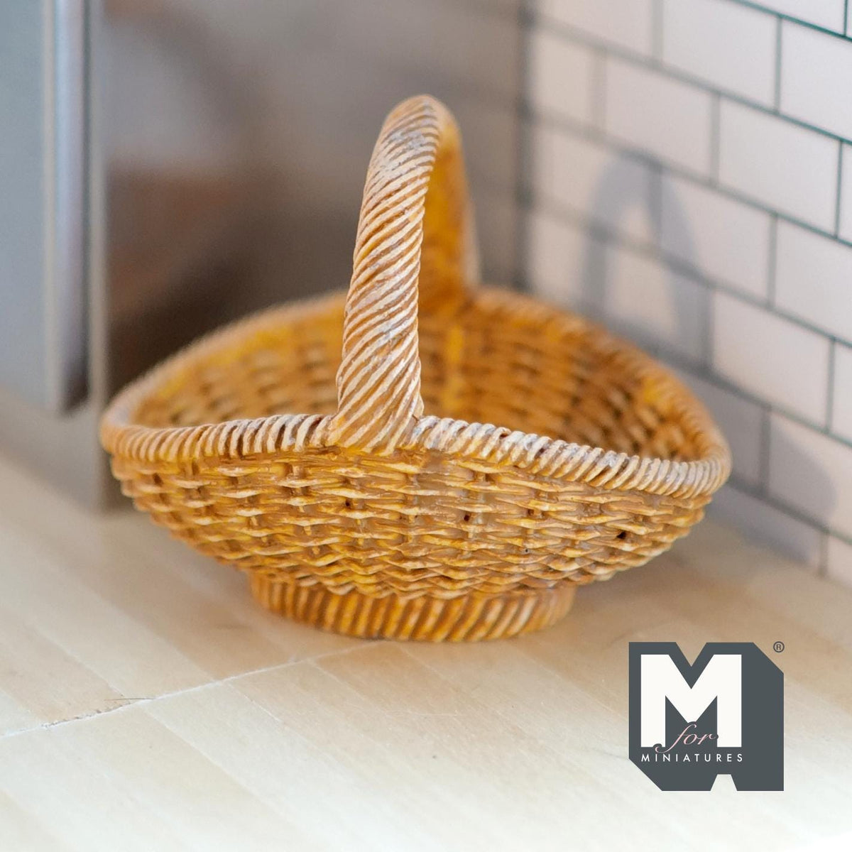 1:12 Scale Miniature Wicker Basket Large Size Dollhouse Woven Picnic Basket Diorama Basket 1-7/8 inch tall (resin) - J017