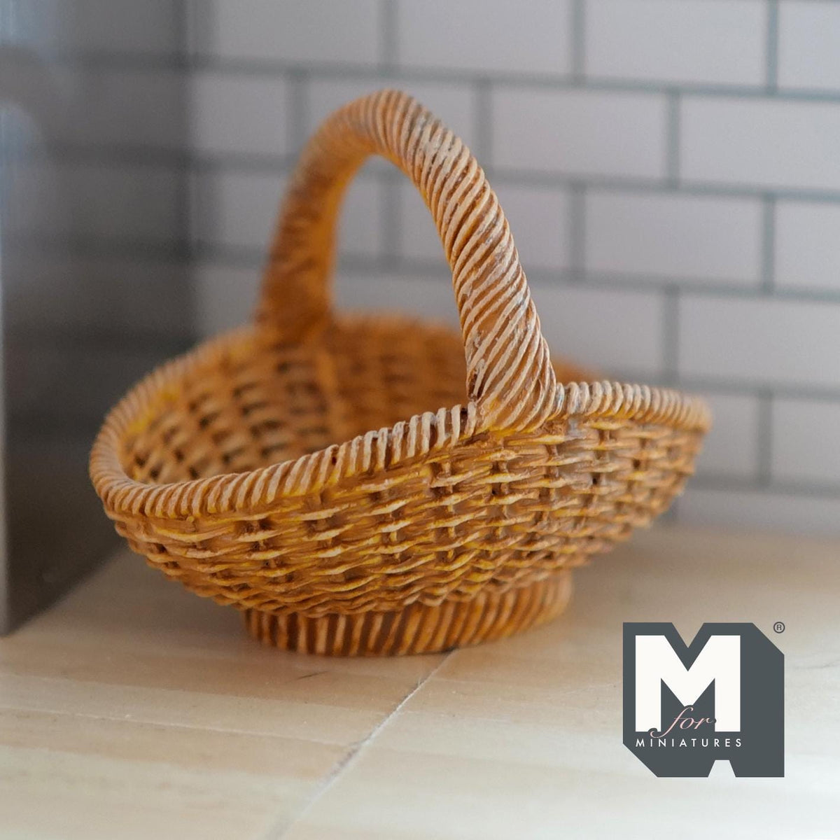 1:12 Scale Miniature Wicker Basket Large Size Dollhouse Woven Picnic Basket Diorama Basket 1-7/8 inch tall (resin) - J017