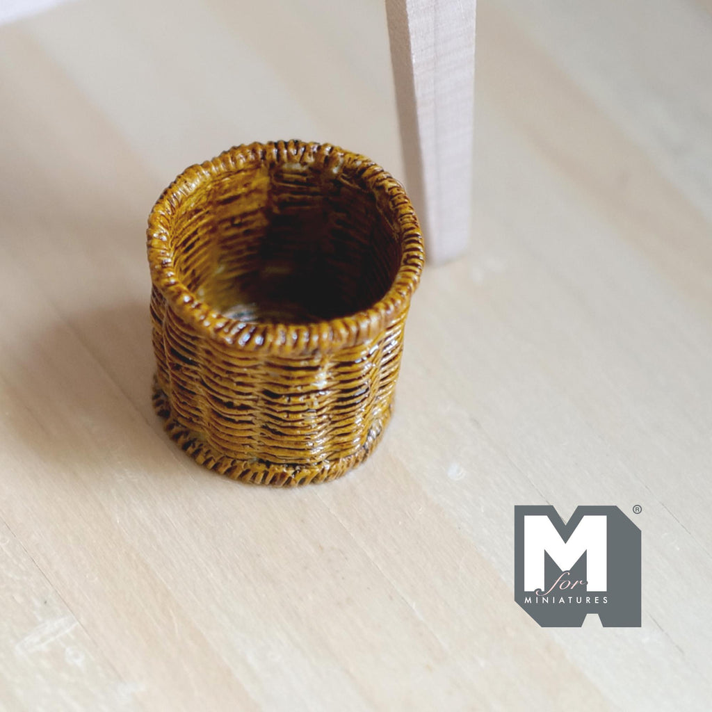 1:12 Scale Miniature Woven Planter Pot Dollhouse Wicker-Style Basket Fairy Garden Diorama Accessories 13/16 inch tall (resin) - B070