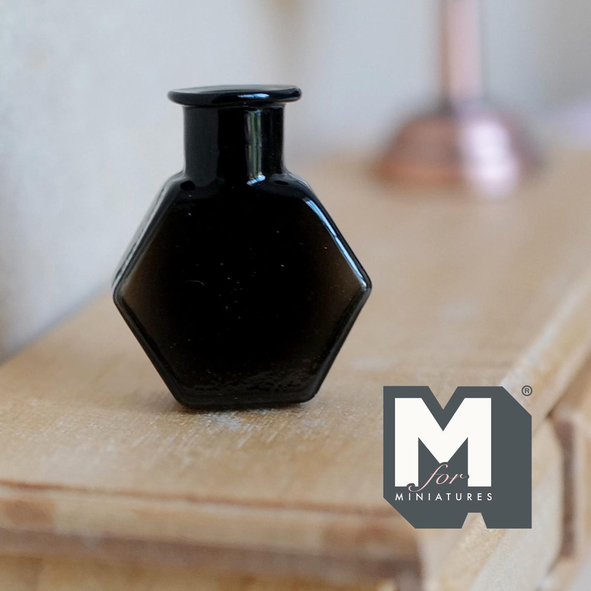 Miniature Hexagon Glass Bottle 1:12 Scale Dollhouse Flask Fairy Garden Glass Vase 1 inch tall (black) - A097