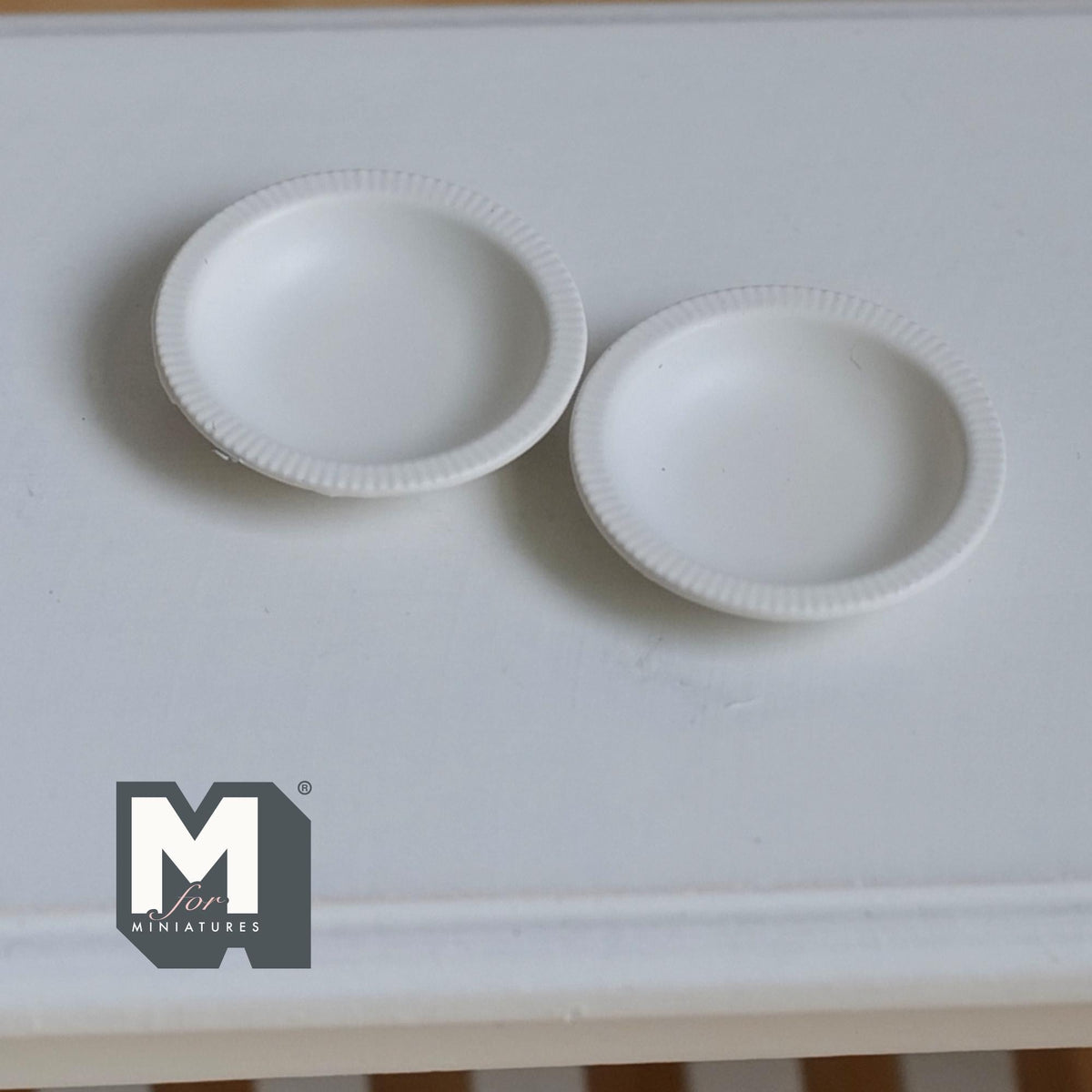Miniature Soup Plates 1:12 Scale Dollhouse Tableware Serving Plates Set of 2 , 13/16 inch dia. (white) (metal) - A044