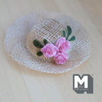 1:6 Scale Miniature Woven Pattern Straw Hat with White Lace & 3 Pink Roses 2-3/16 inch dia. - C060