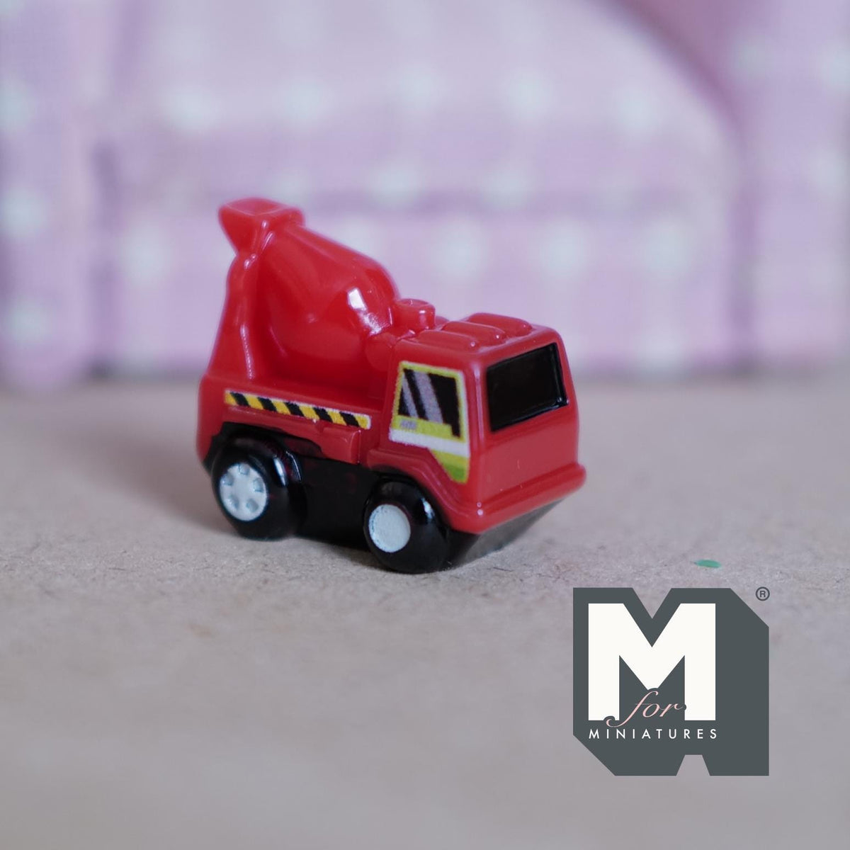 Miniature Cement Truck 1:12 Scale Concrete Truck Mixer Lorry Dollhouse Playroom Decor 13/16 inch tall (resin) - G079