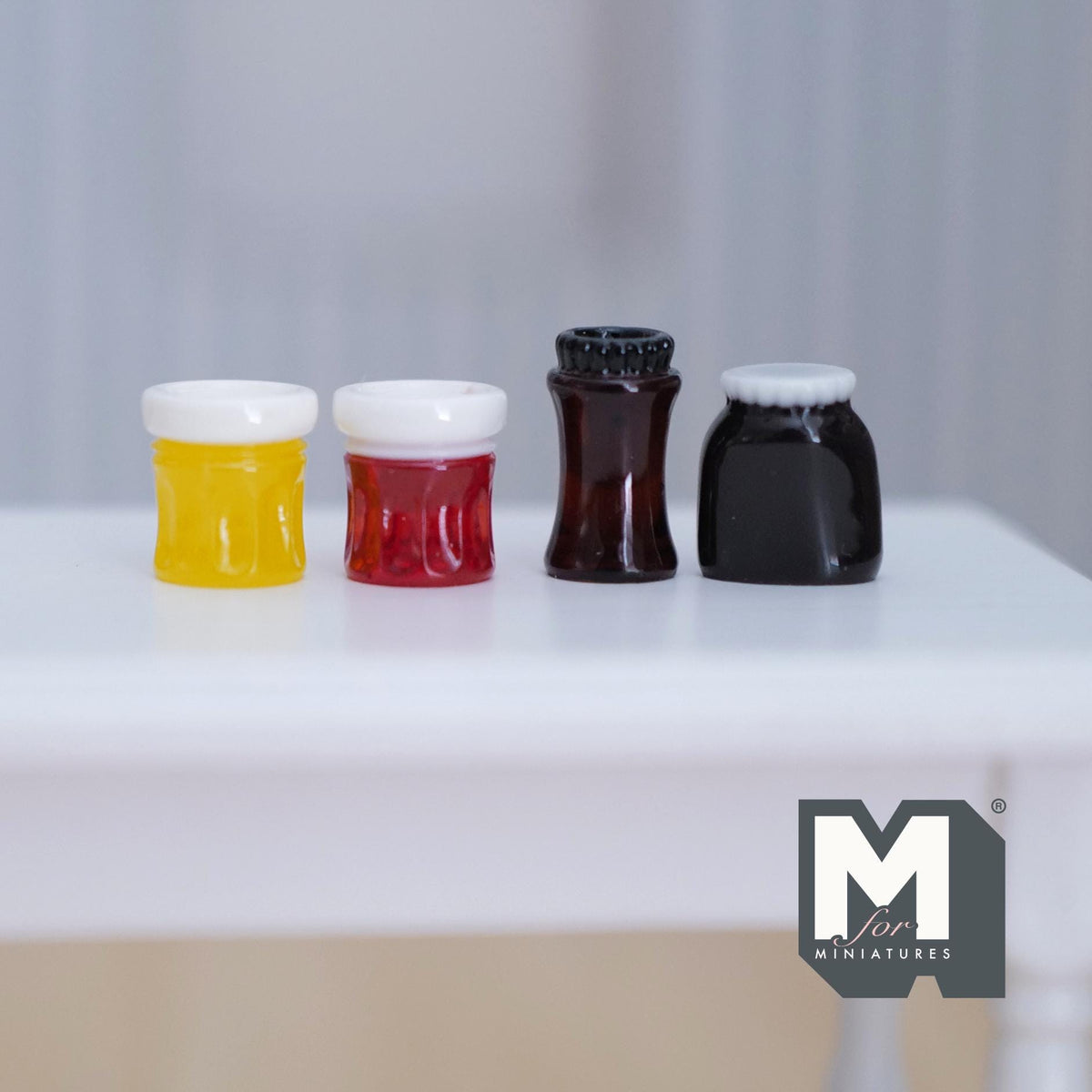 Miniature Fruit Jam Bottles Set of 4 , 1:12 Scale Dollhouse Table Accessories Chocolate Jam Bottle (resin) -