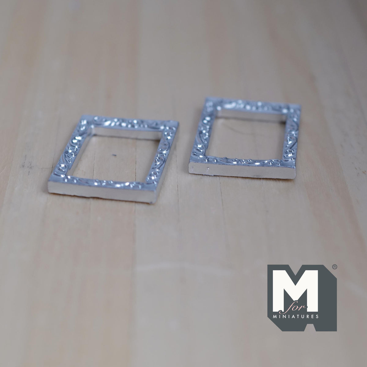 Miniature Ornate Frames Set of 2 , 1:12 Scale Dollhouse Gold Picture Frames Mini Frames 1-1/8 inch tall (resin) (silver) - A085
