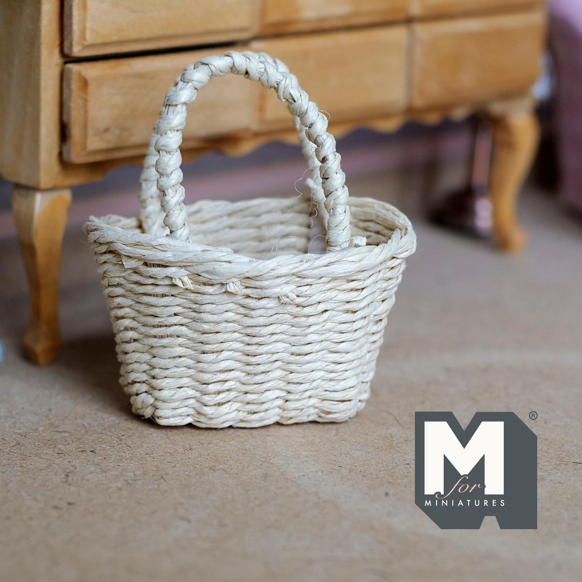 1:12 Scale Miniature Woven Laundry Basket Wicker Basket Dollhouse Laundry Room Decor 2-1/16 inch wide - J030