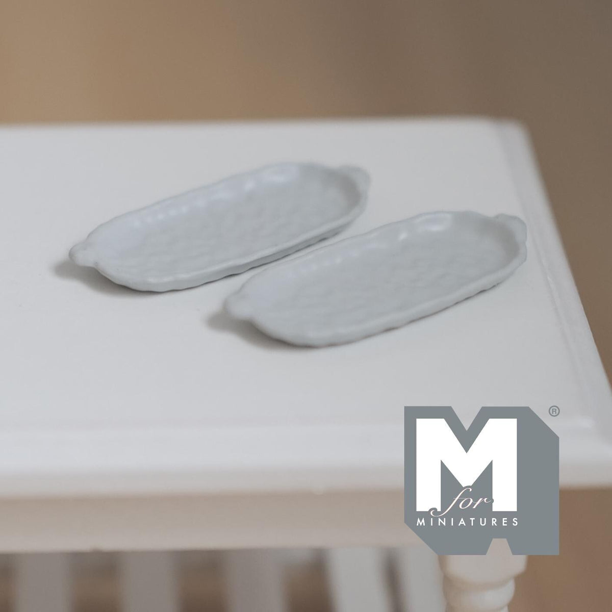 Miniature Oval Plates 1:12 Scale Dollhouse Tableware Oblong Plates Set of 2 , 1-1/4 inch long (cool grey) (metal) - A044