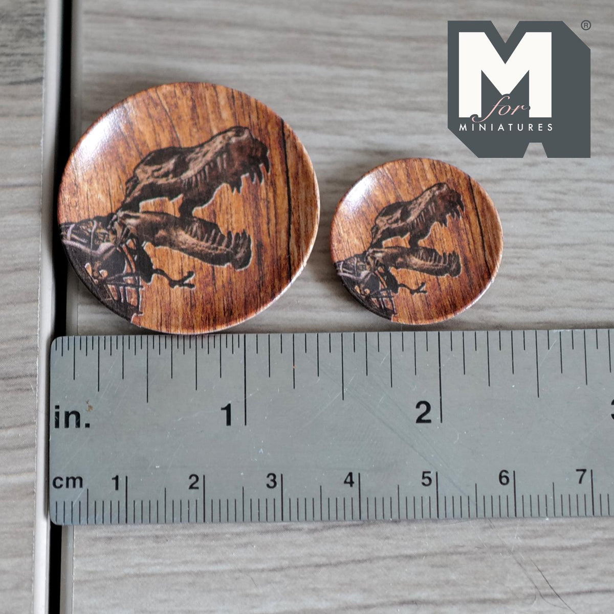 Miniature Dinosaur Skull Plates Set - Faux Wood T-Rex Fossil Dishes - Tiny Plastic Tableware 2 Piece Set (plastic) - B048