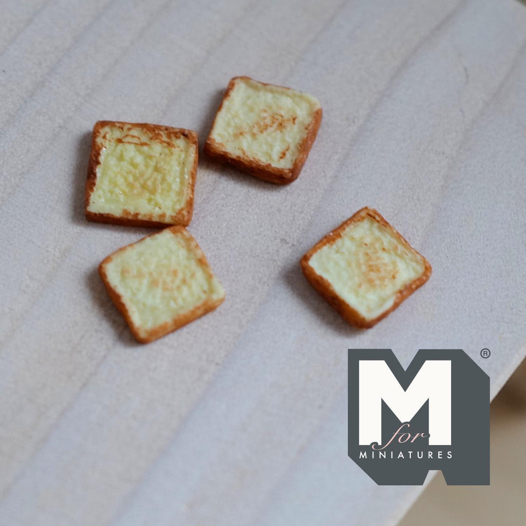 Miniature Sliced Toasts Set of 4 , 1:12 Scale Dollhouse Sliced Bread Breakfast Decor Bakery Food 7/16 inch wide (resin) - E048