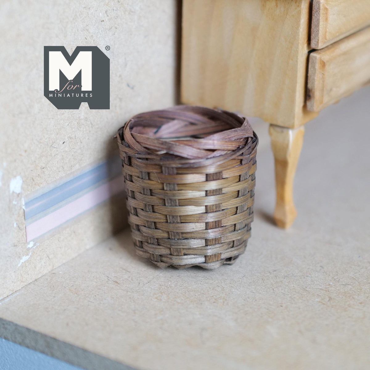 1:12 Scale Miniature Woven Brown Basket Dollhouse Rattan Hamper Laundry Basket Tiny Wicker Storage Bin 1-1/2 inch tall - D053