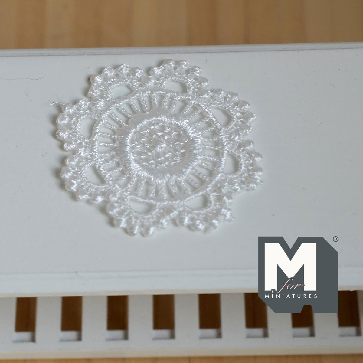 1:12 Scale Miniature White Lace Doily Dollhouse Dining Table Centerpiece Decor 1-13/16 inch dia. - F063