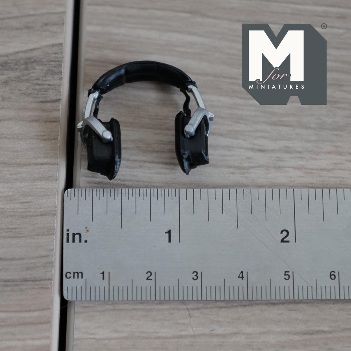 1:12 Scale Miniature Reference Headphone Over Ear Headset 5/8 inch tall (black) (non working) - E096