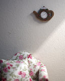 1:12 Dollhouse Supplies Miniature Wooden Tea Pot Wall Clock (non working) - B051