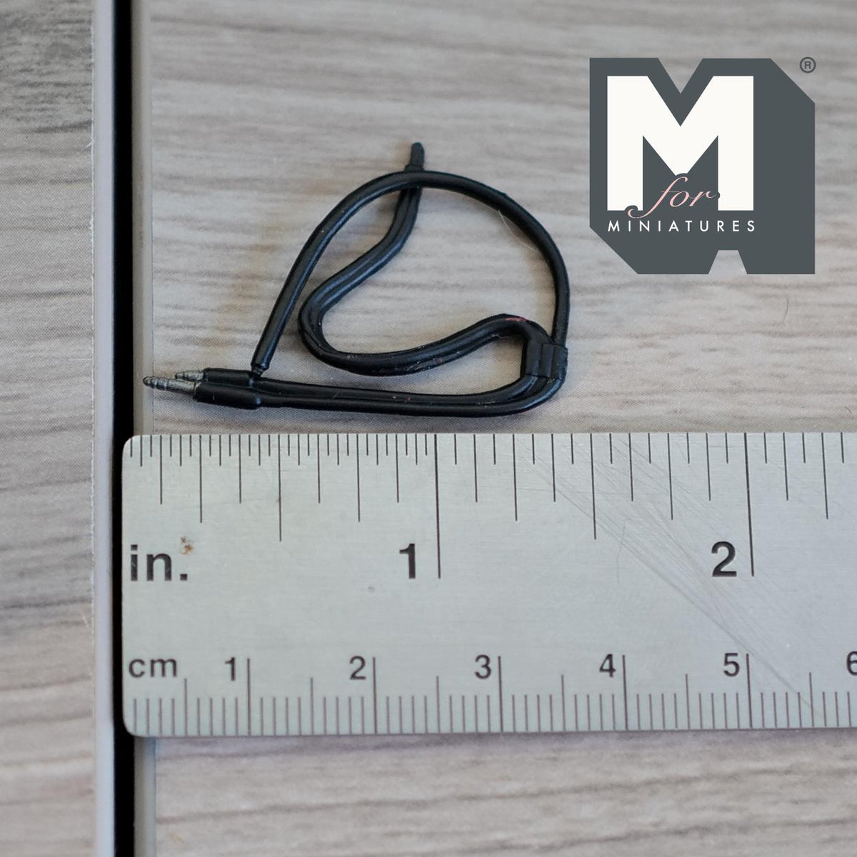 1:12 Scale Miniature Headphone Cable Decor (soft plastic) (non working) - E099