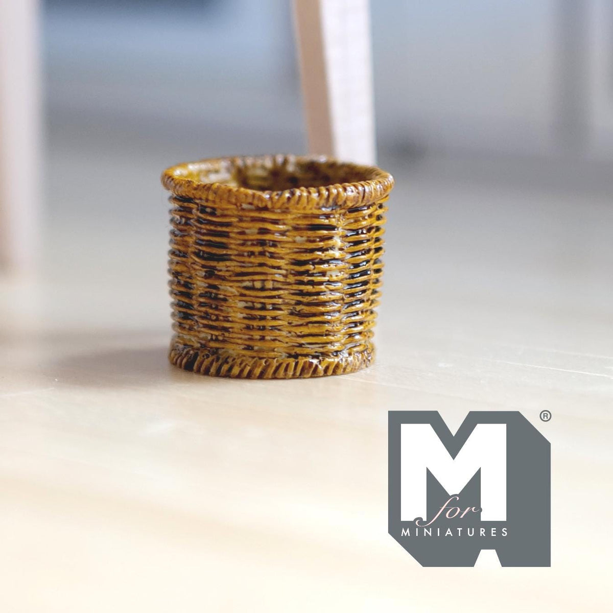 1:12 Scale Miniature Woven Planter Pot Dollhouse Wicker-Style Basket Fairy Garden Diorama Accessories 13/16 inch tall (resin) - B070