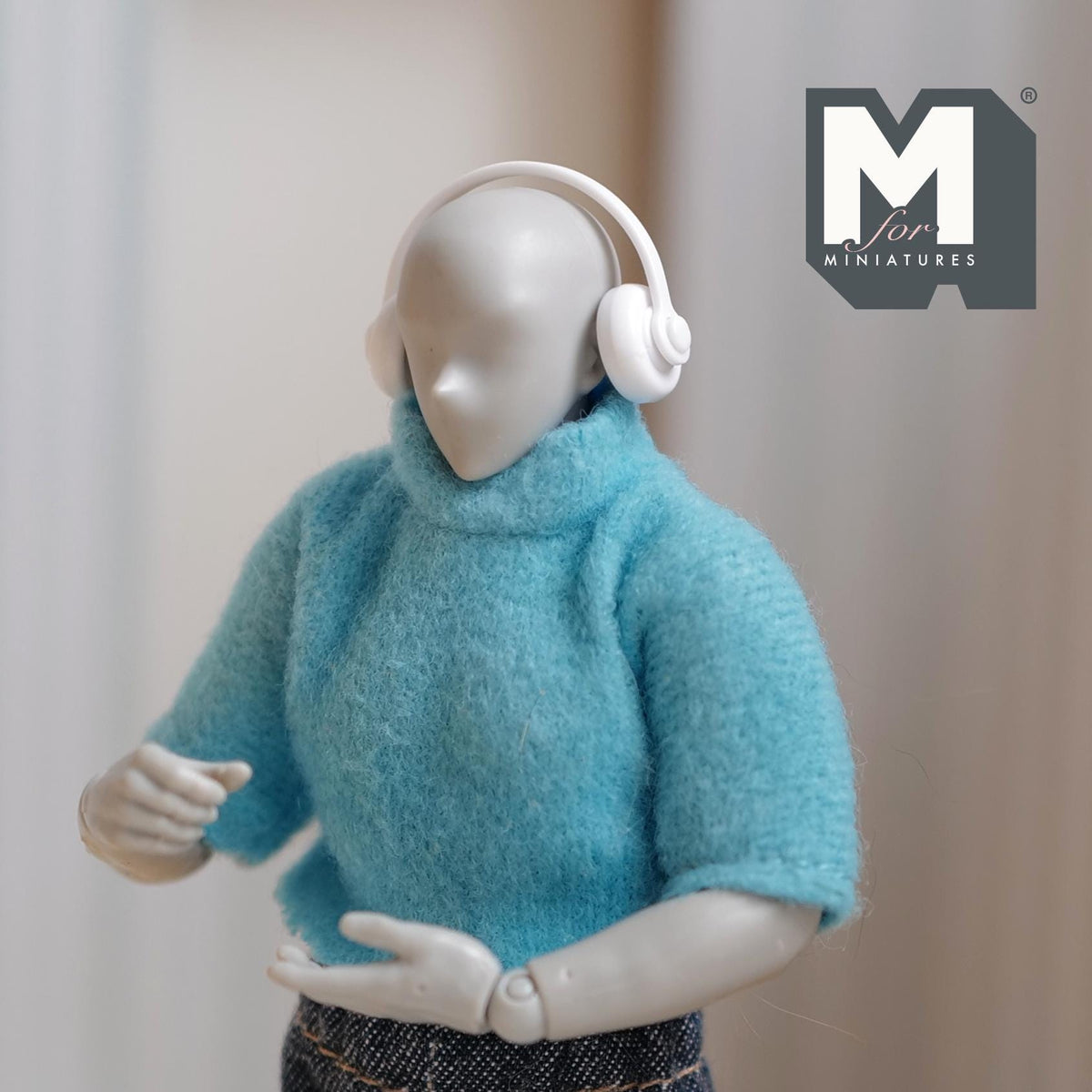 Miniature Headphone 1:12 Scale Dollhouse Supplies Headset Over Ear Headphone  (white) (non working) - G043