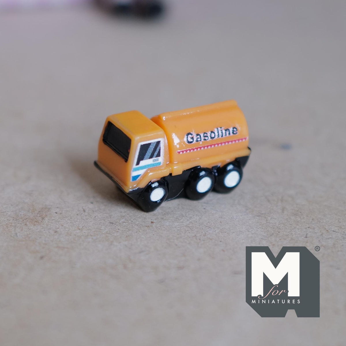 Miniature Fuel Tanker 1:12 Scale Petrol Tanker Truck Oil Tanker Dollhouse Playroom Decor 11/16 inch tall (resin) - G079