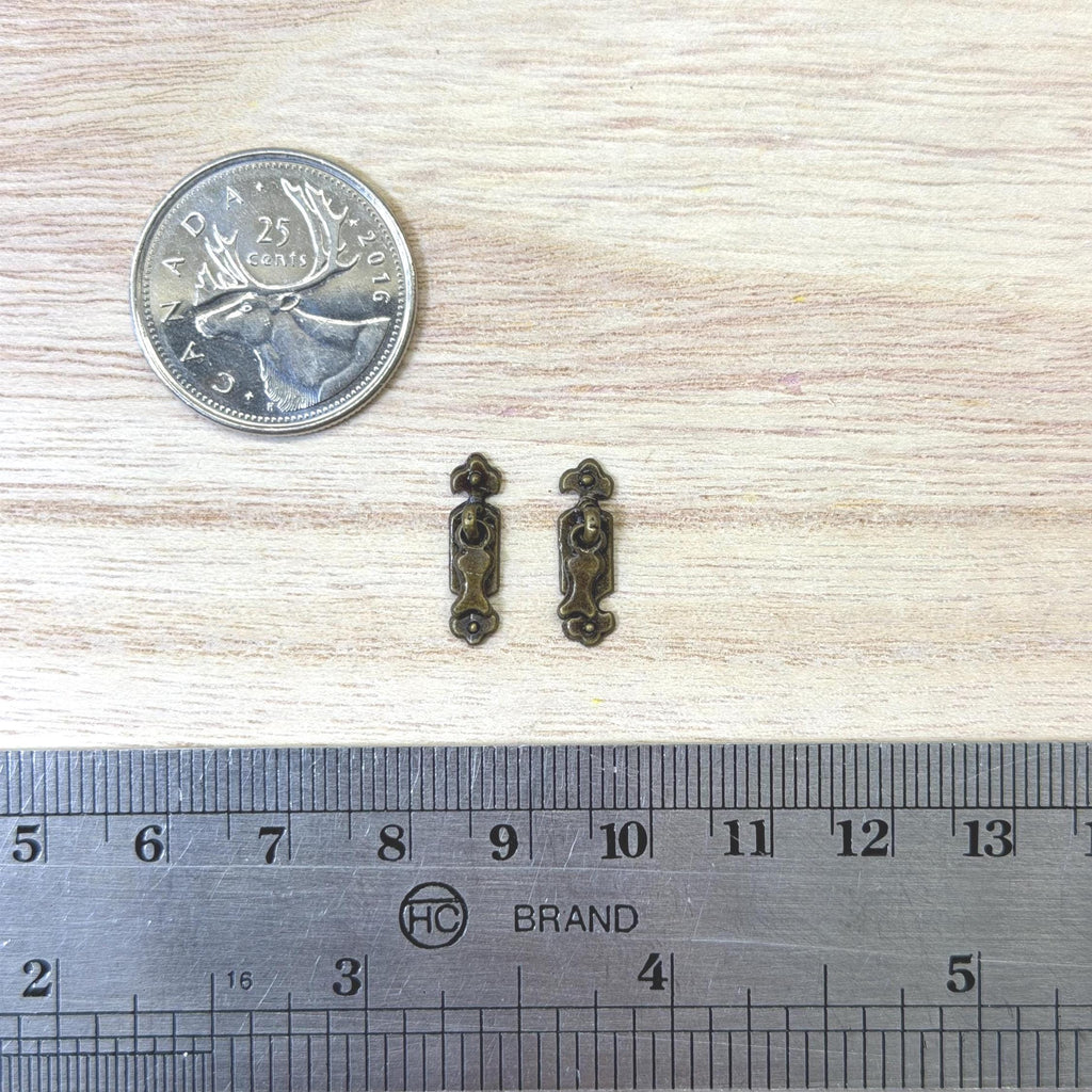 1:12 Scale Miniature Drop Pulls with Backplates, Set of 2, 5/8 inch tall, DIY Dollhouse Supply (antique brass)