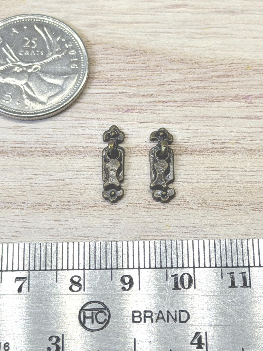 1:12 Scale Miniature Drop Pulls with Backplates, Set of 2, 5/8 inch tall, DIY Dollhouse Supply (antique brass)