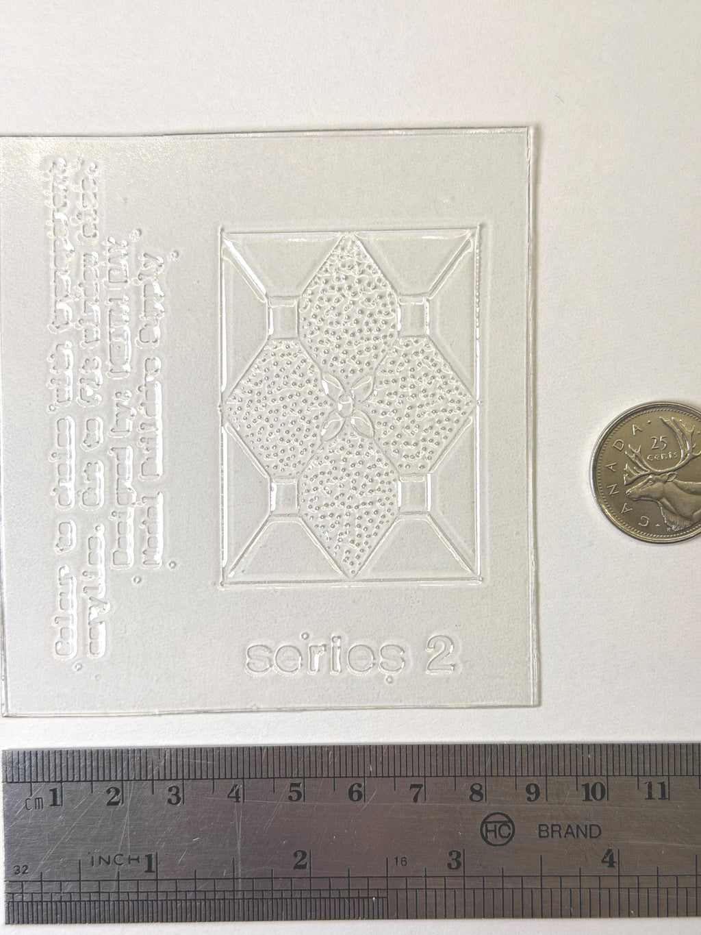 1:12 Scale Miniature Unpainted Stained Glass Window Insert, Diamond and Flower Design, 1-3/4 x 2-3/8 inch, DIY Dollhouse Supply (clear)