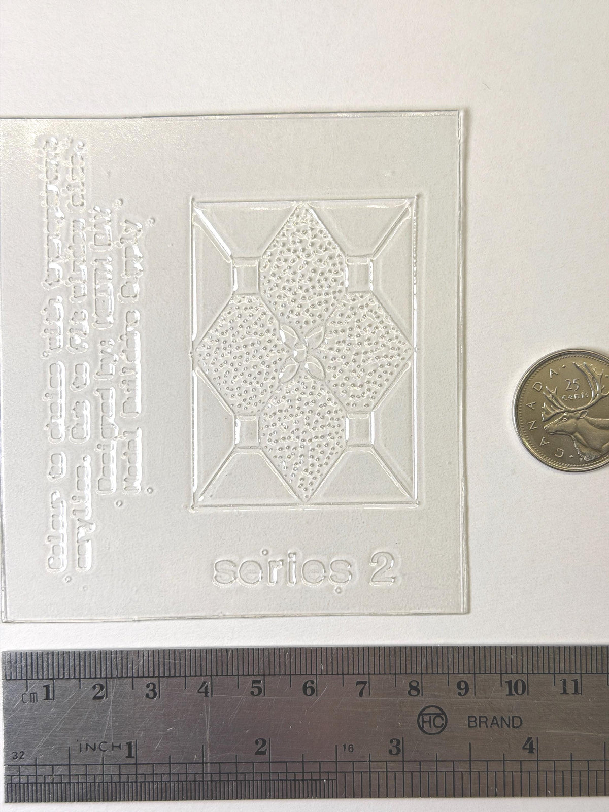 1:12 Scale Miniature Unpainted Stained Glass Window Insert, Diamond and Flower Design, 1-3/4 x 2-3/8 inch, DIY Dollhouse Supply (clear)