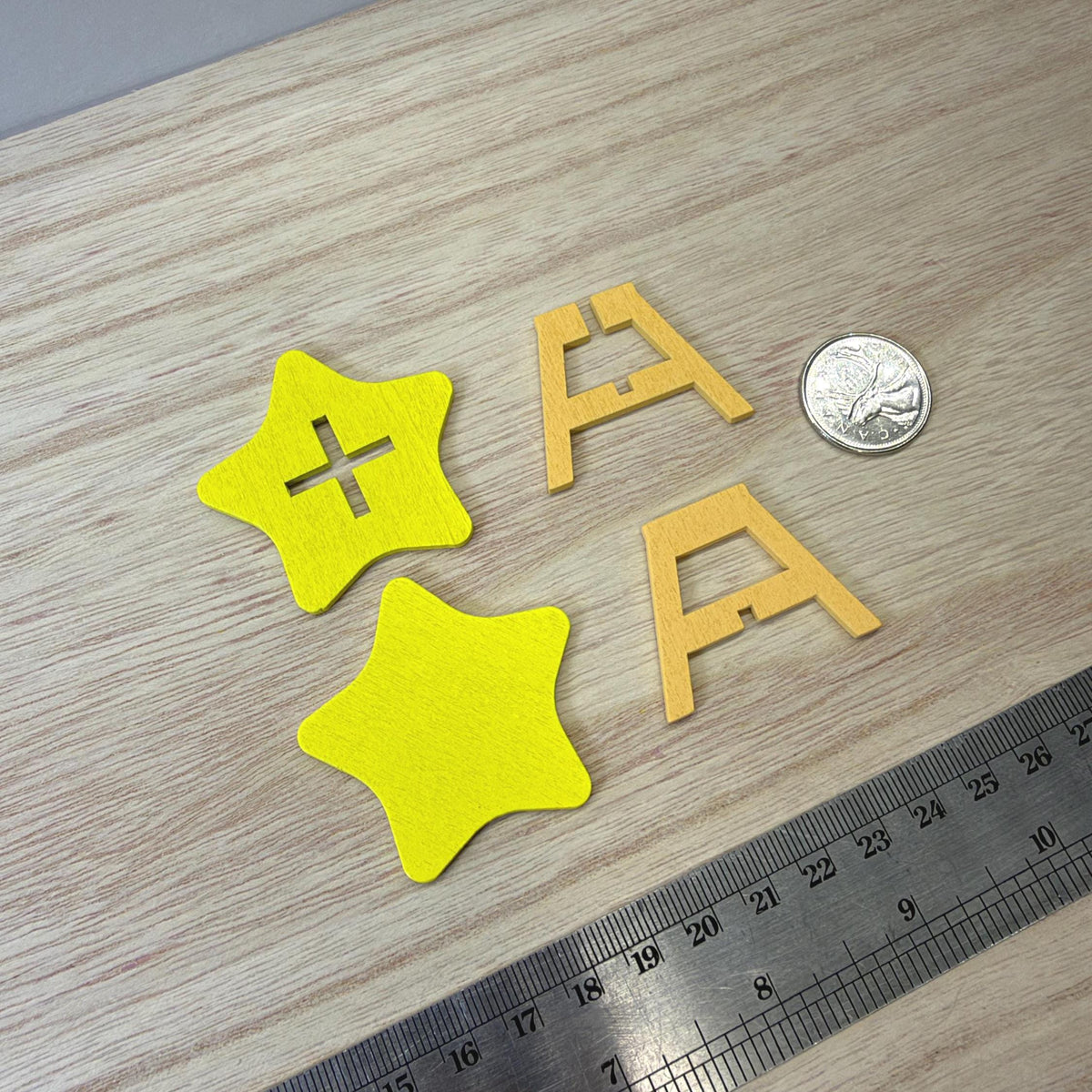 1:12 Scale Miniature Star Table Kit for Nursery or Playroom, 1-5/16 inch tall, Self-assemble DIY Dollhouse Supply (yellow and orange)