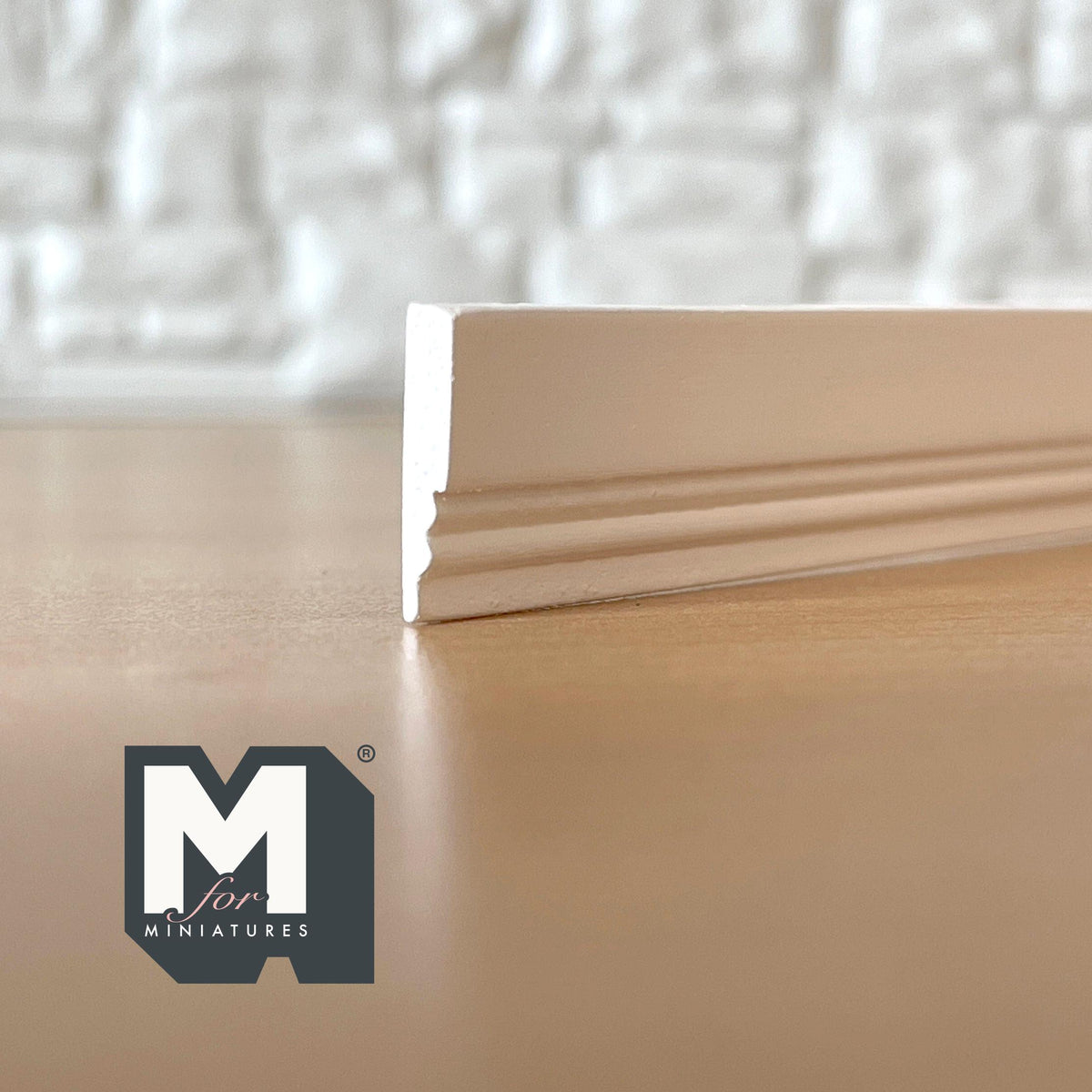 Miniature Grooved Wood Baseboard Molding for Dollhouse Walls, 17-11/16 inch long (white)