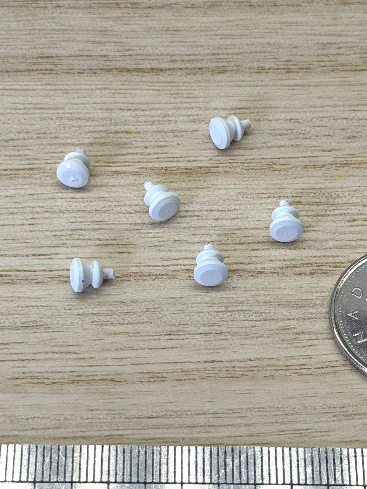1:12 Scale Miniature White Round Cabinet Pulls Dresser Knobs Drawer Pulls Door Knobs 6 Piece Pack Dollhouse Supply