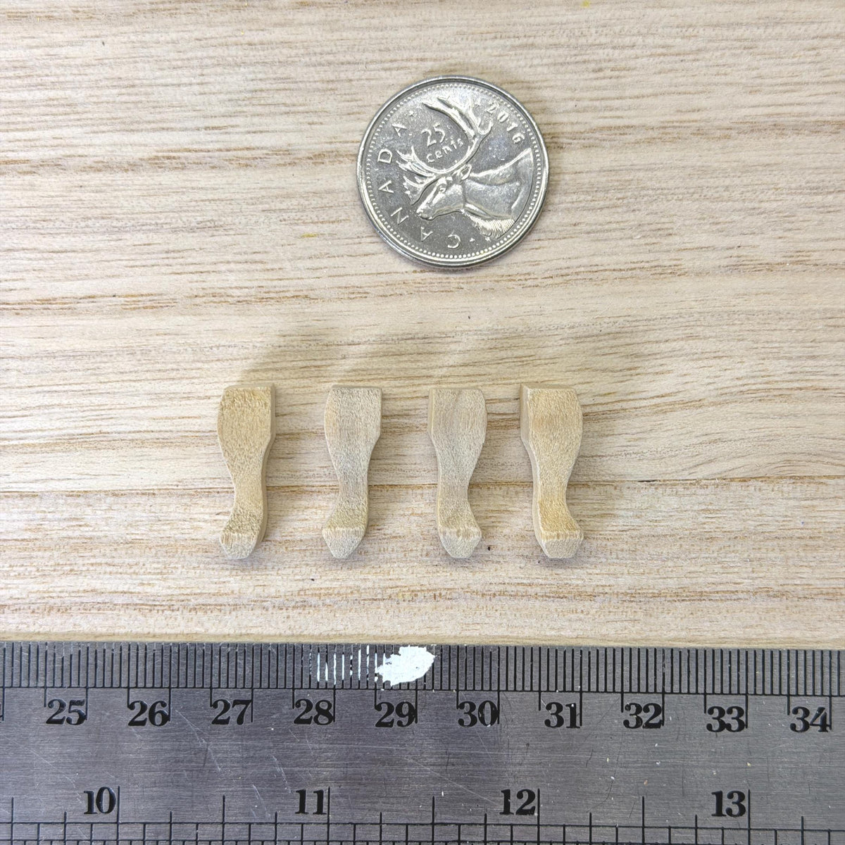 1:12 Scale Miniature Unpainted Wood Cabriole Legs, Set of 4, 13/16 inch tall, DIY Dollhouse Supply