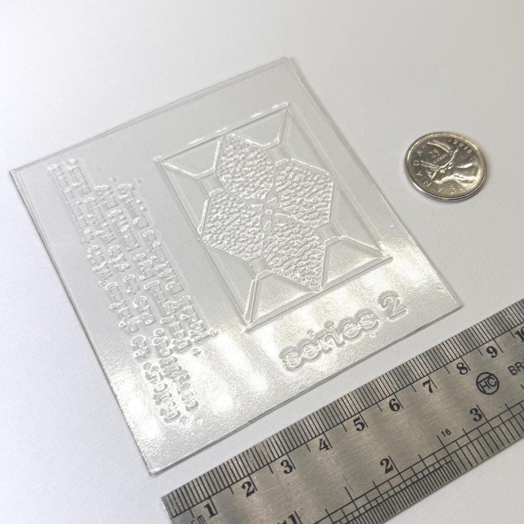 1:12 Scale Miniature Unpainted Stained Glass Window Insert, Diamond and Flower Design, 1-3/4 x 2-3/8 inch, DIY Dollhouse Supply (clear)