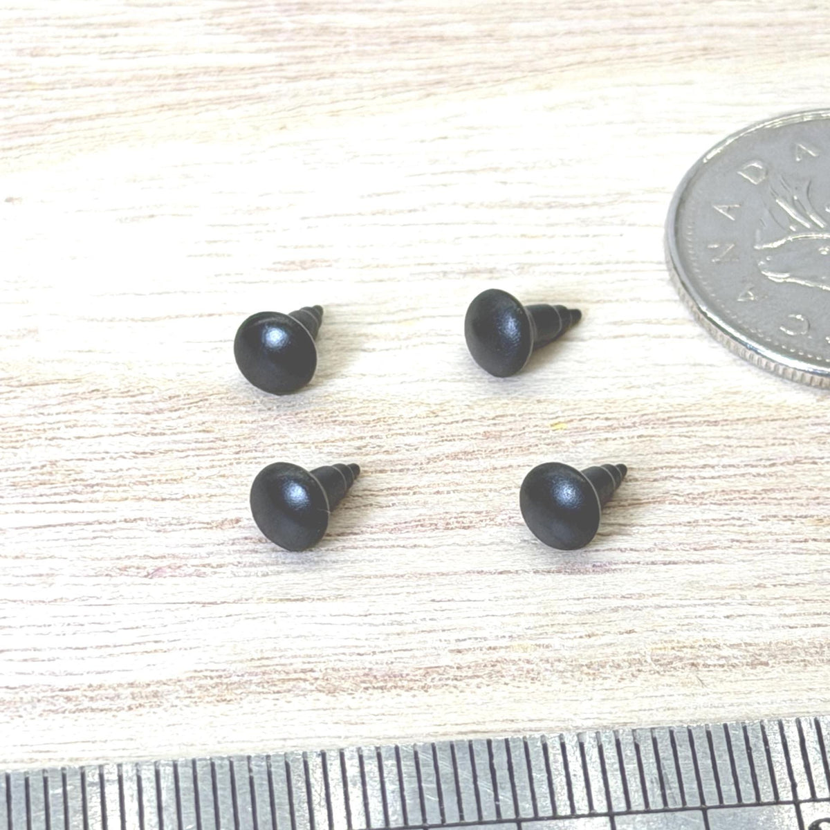 1:12 Scale Miniature Mushroom Knobs, Set of 4, 3/16 inch dia., DIY Dollhouse Supply (matte black)
