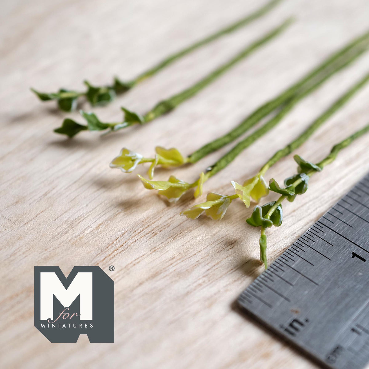 1:12 Scale Miniature Variegated Ivy Plant Stems, Set of 6, up to 2-3/4 inch long, DIY Dollhouse Supply