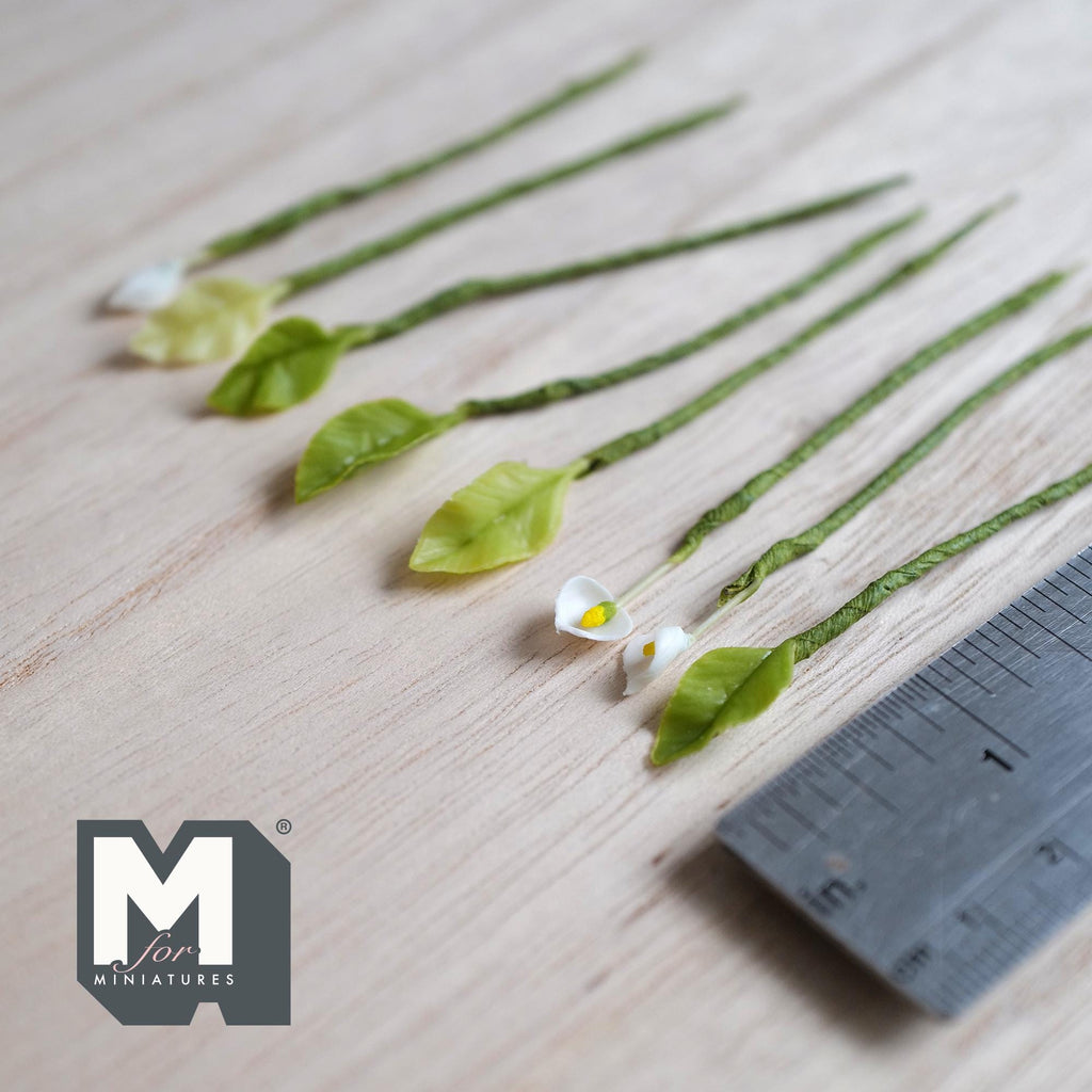 1:12 Scale Miniature White Calla Lily Flower Stems with Leaves, Set of 8, up to 3-1/4 inch long, DIY Dollhouse Supply